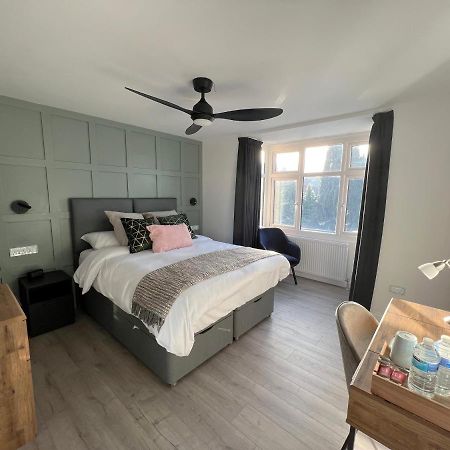 United Home B&B Salford  Kültér fotó