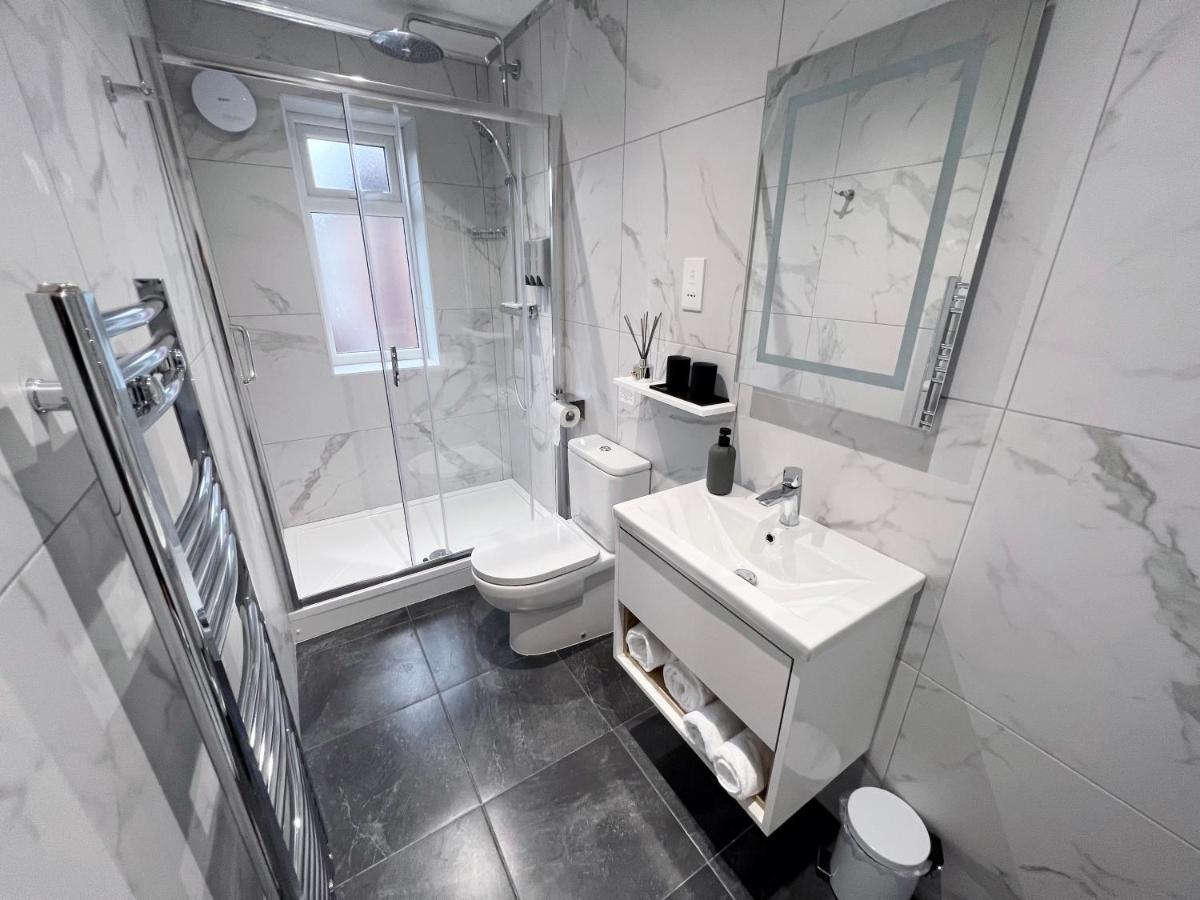 United Home B&B Salford  Kültér fotó